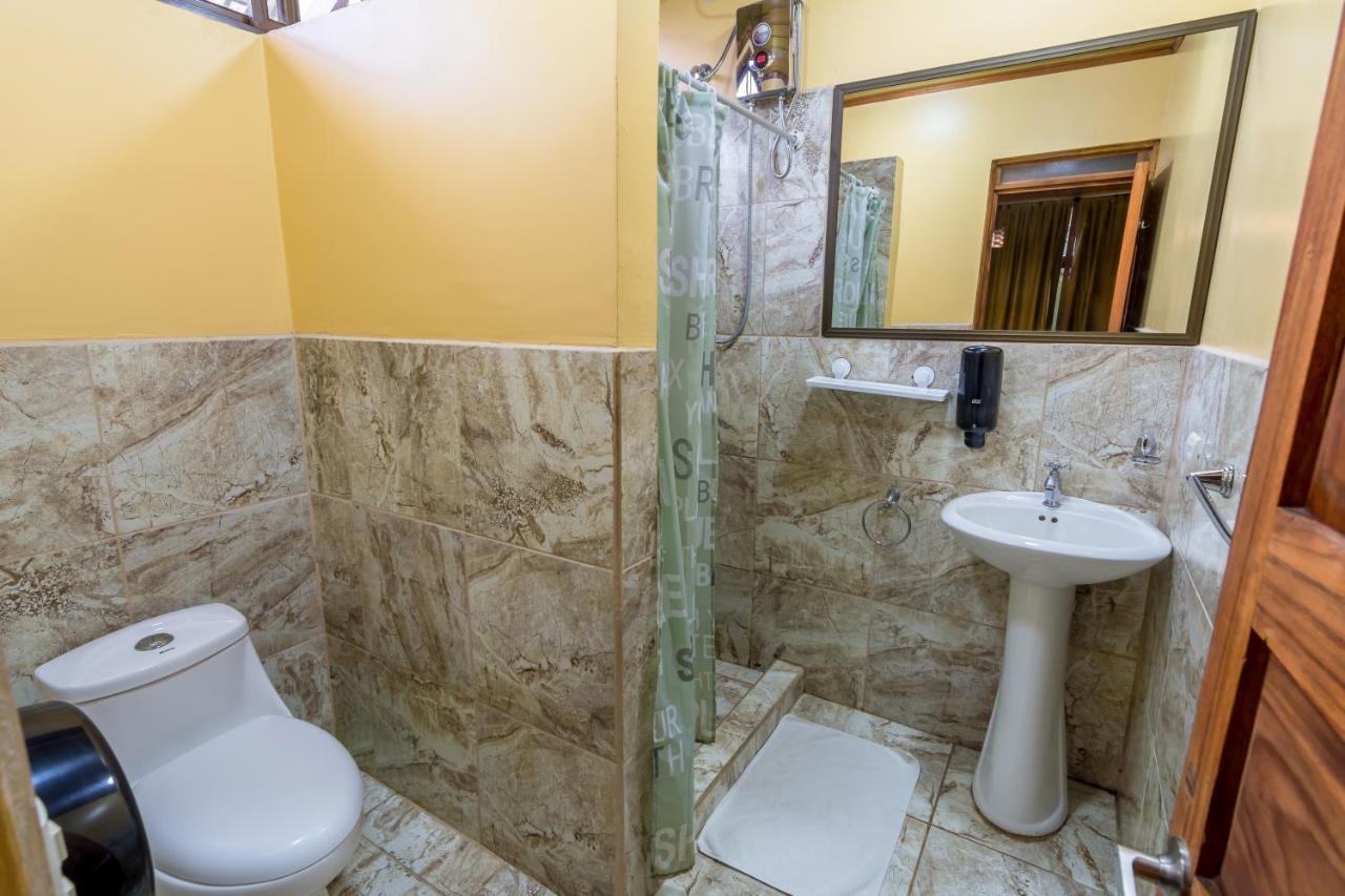 Sea Tower Hotel Puerto Viejo de Talamanca Eksteriør billede
